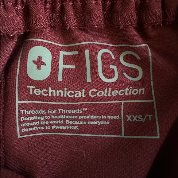 Figs Yola Skinny Scrub Pants - Burgundy XXS Tall - Picture 4 of 4